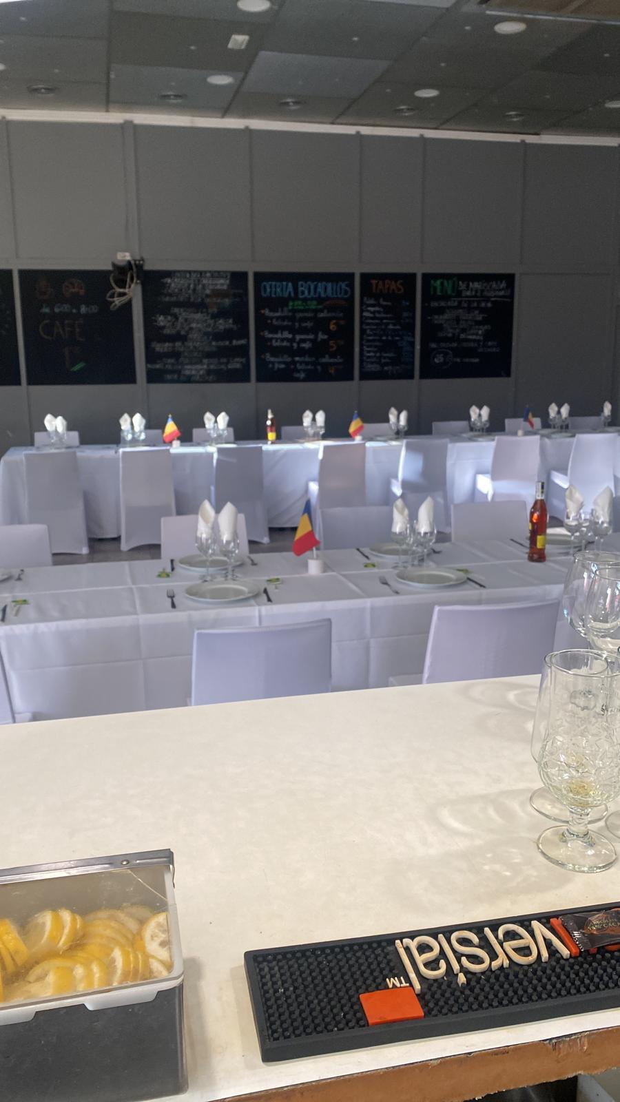 Salón de eventos montado en El Segre